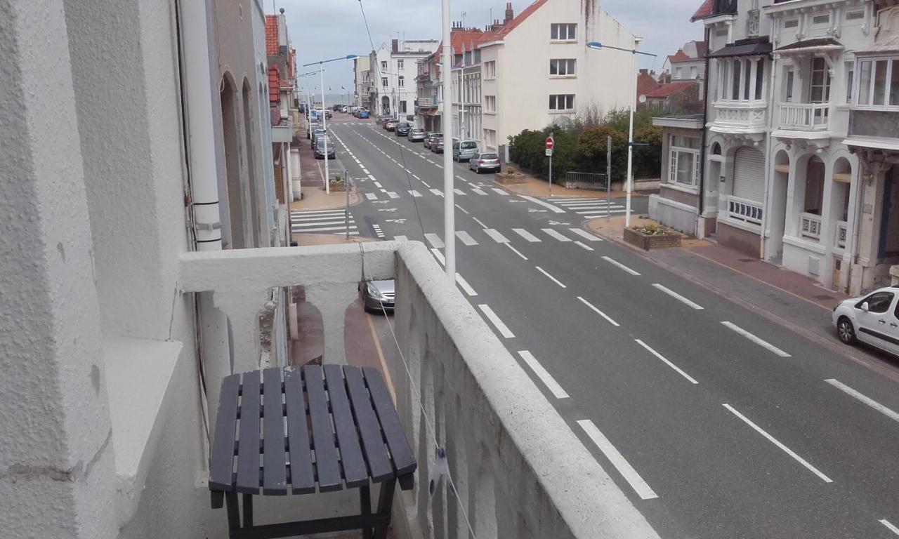 Apartmán Beau T2 A 200 M Plage Proche Commerces Et Restaurants Bray-Dunes Exteriér fotografie